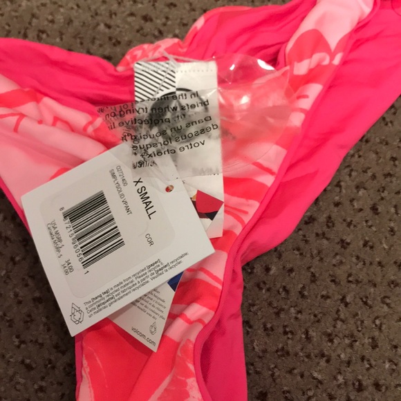 NWT Volcom bikini bottoms reversible Sz XS - Picture 4 of 5